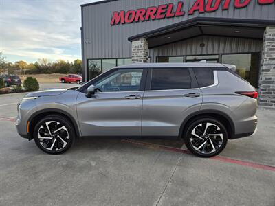 2024 Mitsubishi Outlander SE   - Photo 2 - Paris, TX 75460