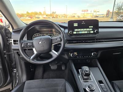 2024 Mitsubishi Outlander SE   - Photo 9 - Paris, TX 75460