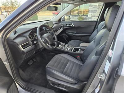 2024 Mitsubishi Outlander SE   - Photo 11 - Paris, TX 75460
