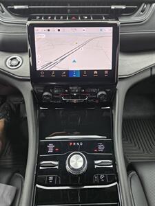 2023 Jeep Grand Cherokee Overland   - Photo 10 - Paris, TX 75460