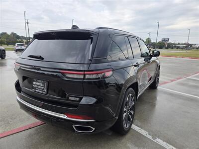 2023 Jeep Grand Cherokee Overland   - Photo 4 - Paris, TX 75460