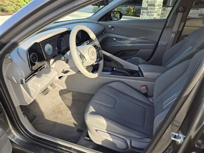 2024 Hyundai ELANTRA SEL   - Photo 12 - Paris, TX 75460