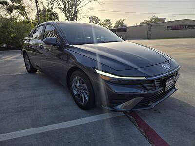 2024 Hyundai ELANTRA SEL   - Photo 6 - Paris, TX 75460