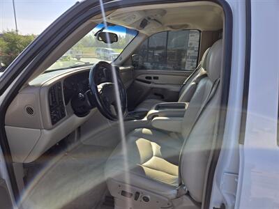 2003 Chevrolet Suburban 1500 LT   - Photo 7 - Paris, TX 75460