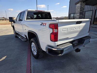 2022 Chevrolet Silverado 2500 LT   - Photo 3 - Paris, TX 75460