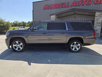 2017 Chevrolet Suburban LT   - Photo 2 - Paris, TX 75460