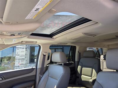 2017 Chevrolet Suburban LT   - Photo 11 - Paris, TX 75460