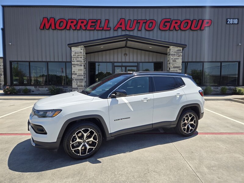 2025 Jeep Compass Limited 4X4's photo