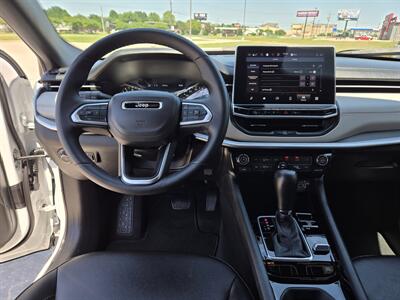 2025 Jeep Compass Limited   - Photo 9 - Paris, TX 75460