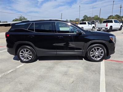 2024 GMC Terrain SLT   - Photo 5 - Paris, TX 75460