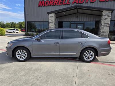 2016 Volkswagen Passat 1.8T S - Photo 2 - Paris, TX 75460