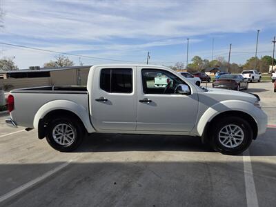 2019 Nissan Frontier SV   - Photo 5 - Paris, TX 75460
