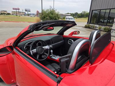 2004 Chevrolet SSR LS   - Photo 13 - Paris, TX 75460