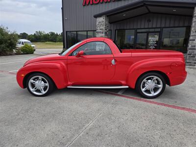 2004 Chevrolet SSR LS   - Photo 3 - Paris, TX 75460
