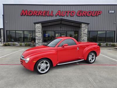 2004 Chevrolet SSR LS   - Photo 2 - Paris, TX 75460
