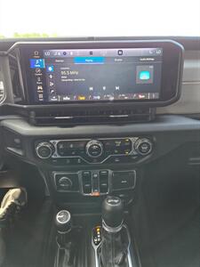 2024 Jeep Wrangler Sport S - Photo 11 - Paris, TX 75460