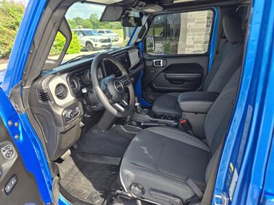 2024 Jeep Wrangler Sport S - Photo 15 - Paris, TX 75460