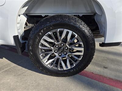 2023 Chevrolet Silverado 1500 LT   - Photo 8 - Paris, TX 75460