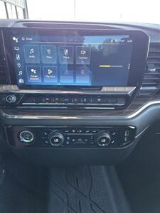 2023 Chevrolet Silverado 1500 LT   - Photo 11 - Paris, TX 75460