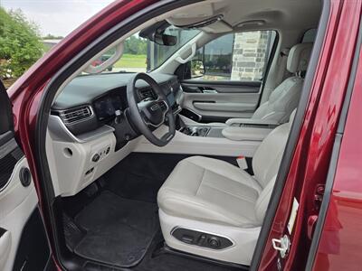 2024 Jeep Wagoneer Series II - Photo 11 - Paris, TX 75460