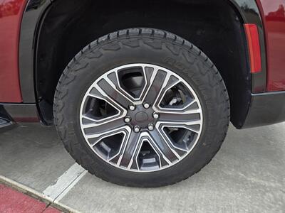 2024 Jeep Wagoneer Series II - Photo 8 - Paris, TX 75460