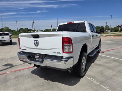2024 RAM 2500 Big Horn   - Photo 4 - Paris, TX 75460