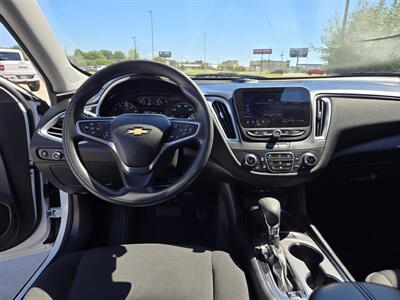 2024 Chevrolet Malibu LT   - Photo 9 - Paris, TX 75460