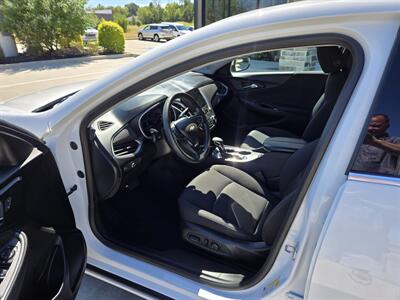 2024 Chevrolet Malibu LT   - Photo 12 - Paris, TX 75460