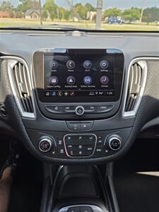 2024 Chevrolet Malibu LT   - Photo 10 - Paris, TX 75460