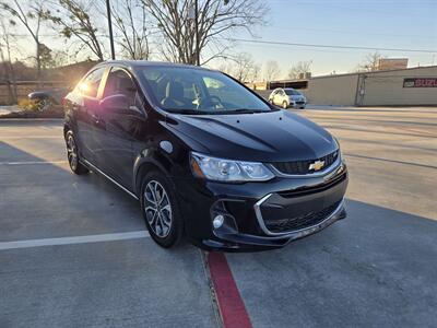 2020 Chevrolet Sonic LT   - Photo 6 - Paris, TX 75460