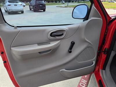 1999 Ford F-150 XL   - Photo 11 - Paris, TX 75460