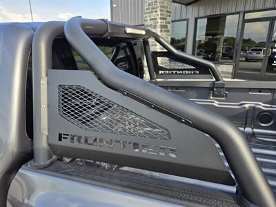 2023 Nissan Frontier SV Midnight Edition   - Photo 9 - Paris, TX 75460