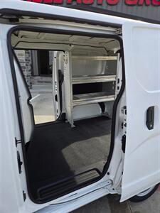 2017 Nissan NV200 S   - Photo 12 - Paris, TX 75460