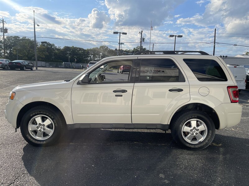 2012 Ford Escape XLT photo 5