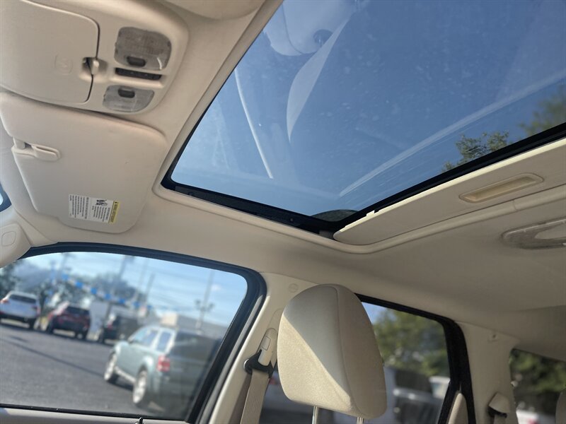2012 Ford Escape XLT photo 15
