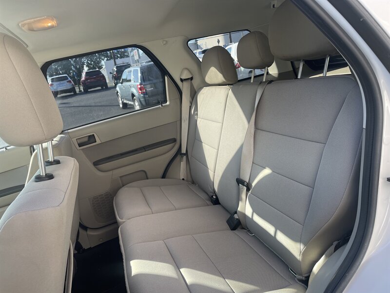 2012 Ford Escape XLT photo 10