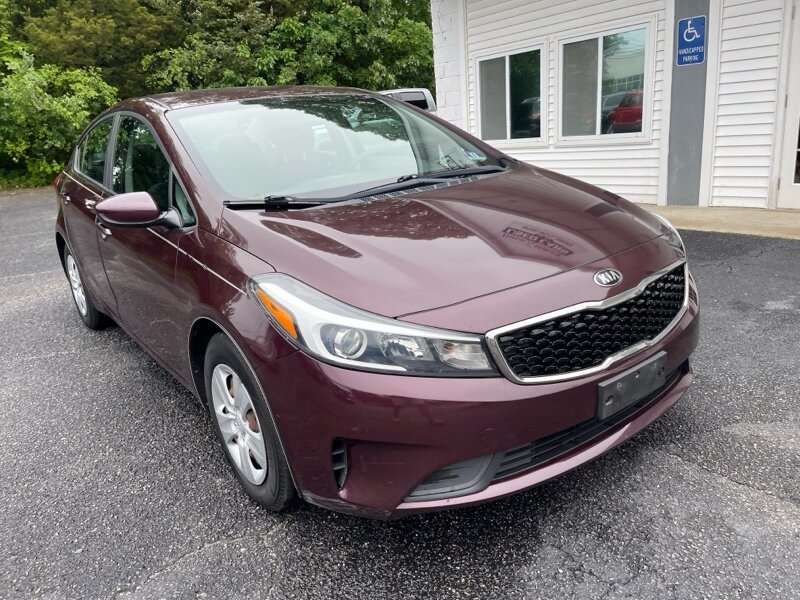 2017 Kia Forte LX  