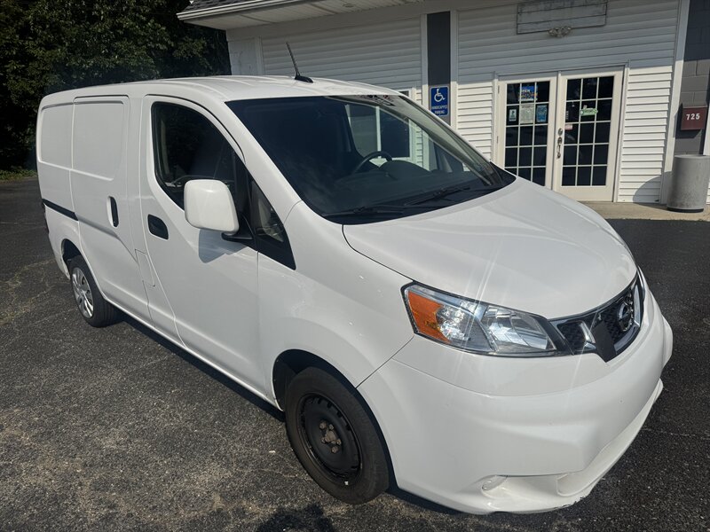 2020 Nissan NV200 SV  
