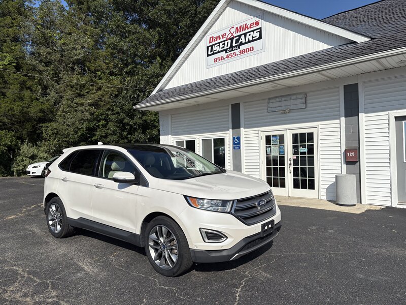 2017 Ford Edge Titanium  