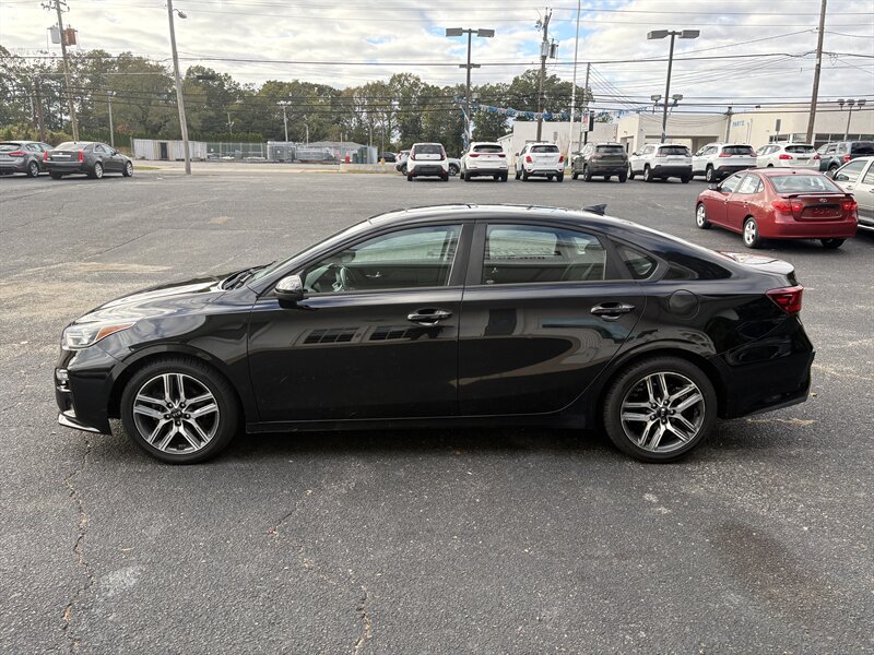 2019 Kia Forte S GT-Line photo 3