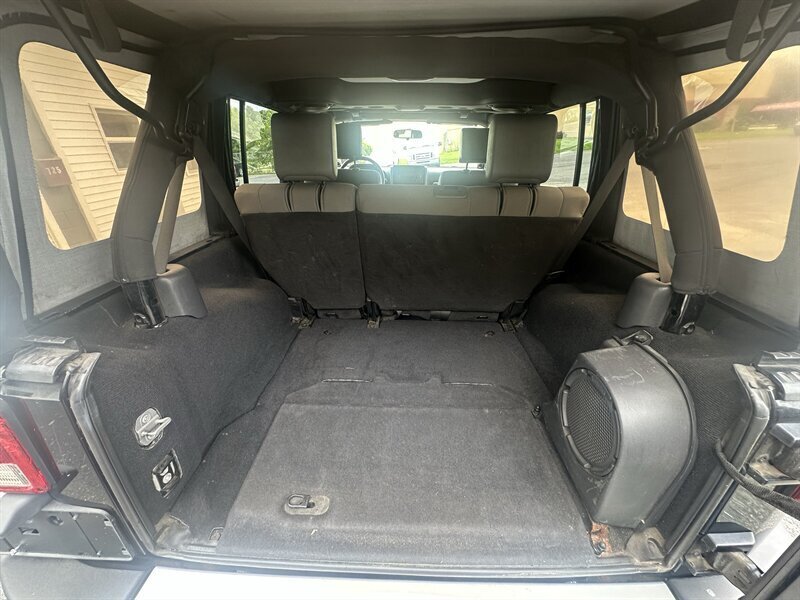 2010 Jeep Wrangler Sahara - Photo 9 - Bridgeton, NJ 08302