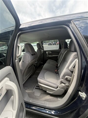 2012 Chevrolet Traverse LS - Photo 11 - Bridgeton, NJ 08302