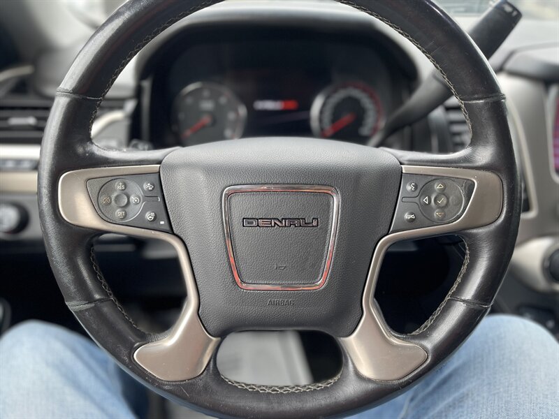 2016 Gmc Yukon XL Denali photo 15