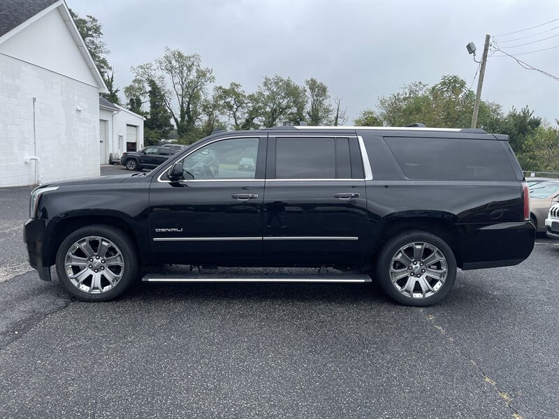 2016 Gmc Yukon XL Denali photo 4