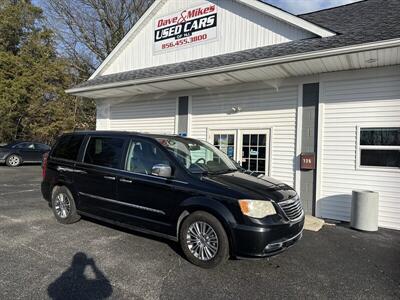 2014 Chrysler Town & Country Touring-L Van