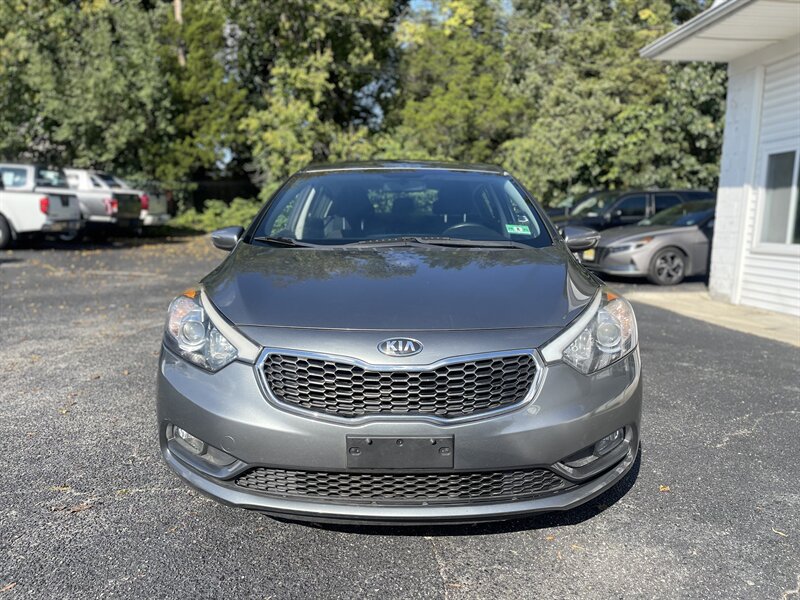 2016 Kia Forte LX photo 3