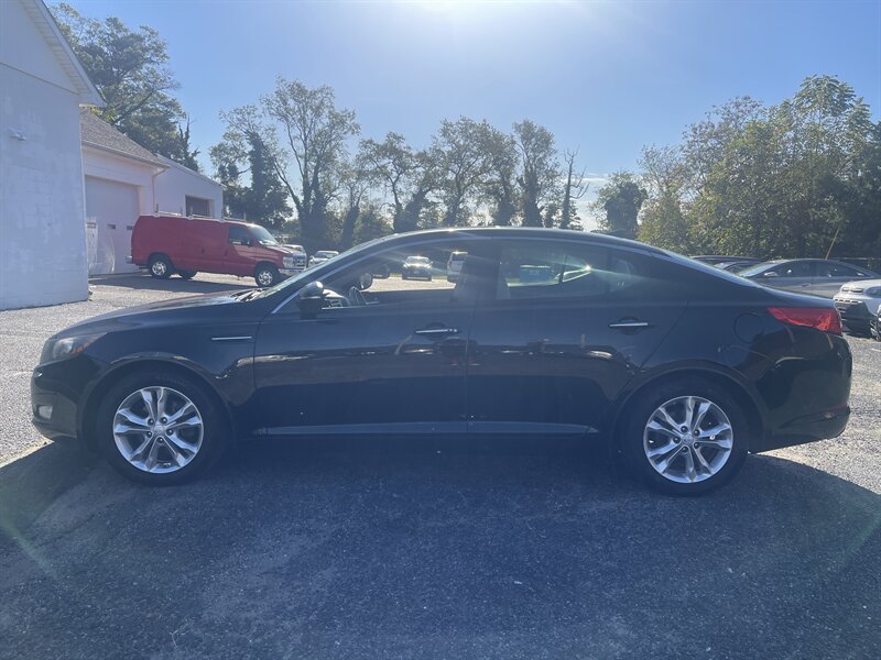 2013 Kia Optima EX photo 2