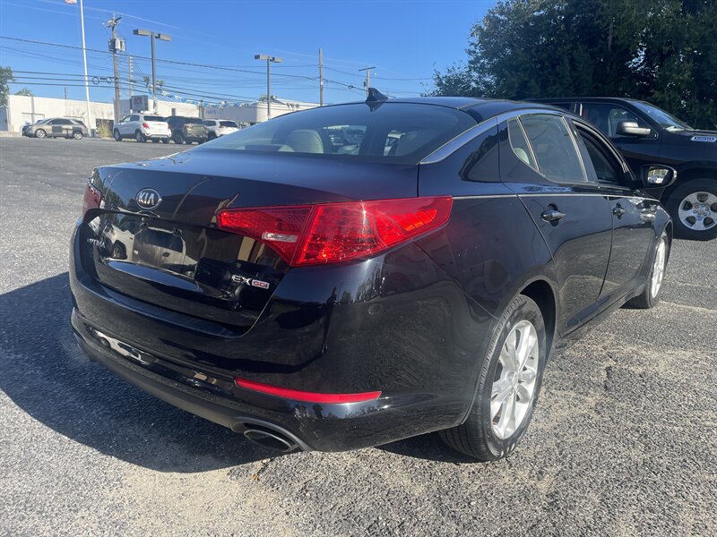 2013 Kia Optima EX photo 5