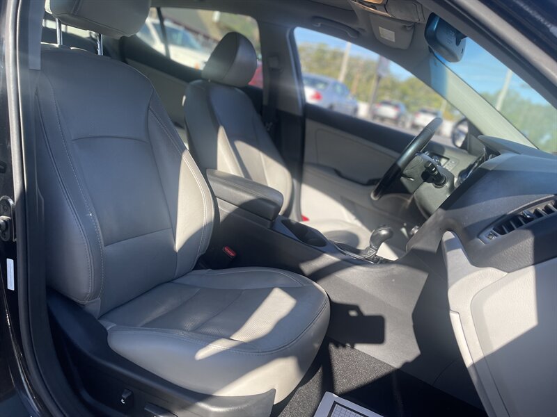 2013 Kia Optima EX photo 10