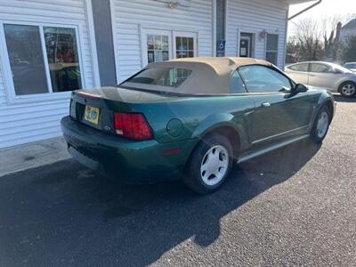 2001 Ford Mustang   - Photo 8 - Bridgeton, NJ 08302